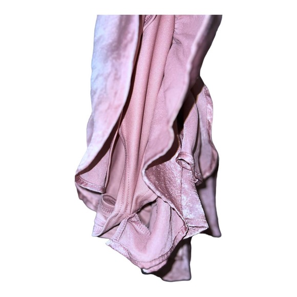 Altar’d State NWT Romper - Picture 4 of 4